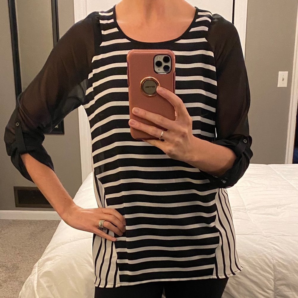 🖤🤍 Black & White Striped Sheer Top